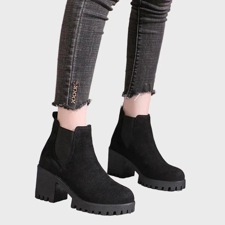 Grace - Pointed Toe Kitten Heel Boots