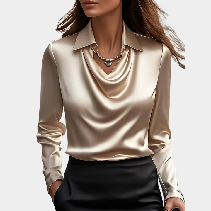 Rivelle - Bluse mit drapiertem Kragen