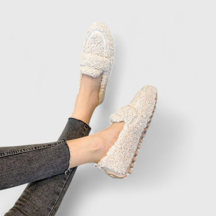 Solenne - Pantofole calde dal design elegante