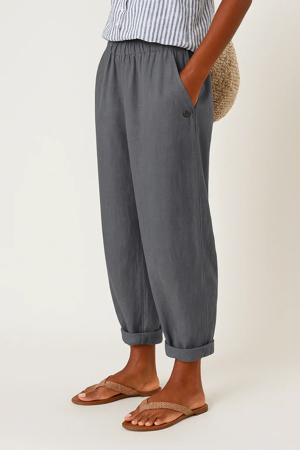 Parlisa – Lightweight Tapered Pants