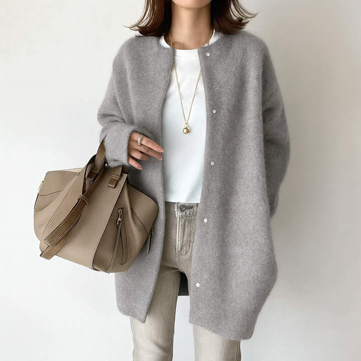 Naomi - Minimalist Cardigan