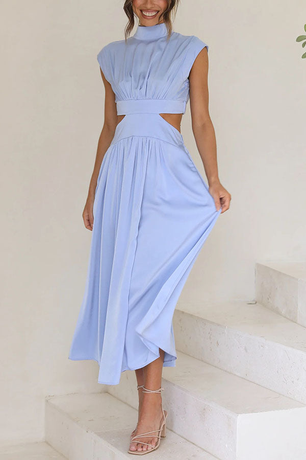 Quincy - Midi Dress with Cut-Out and Pockets