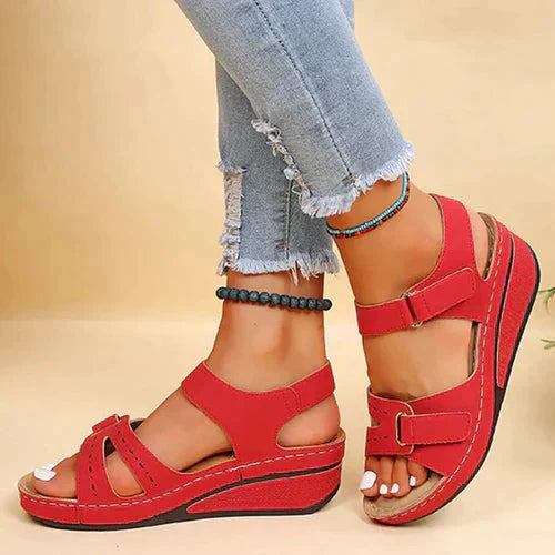 Hochhackige Sandalen für Frauen