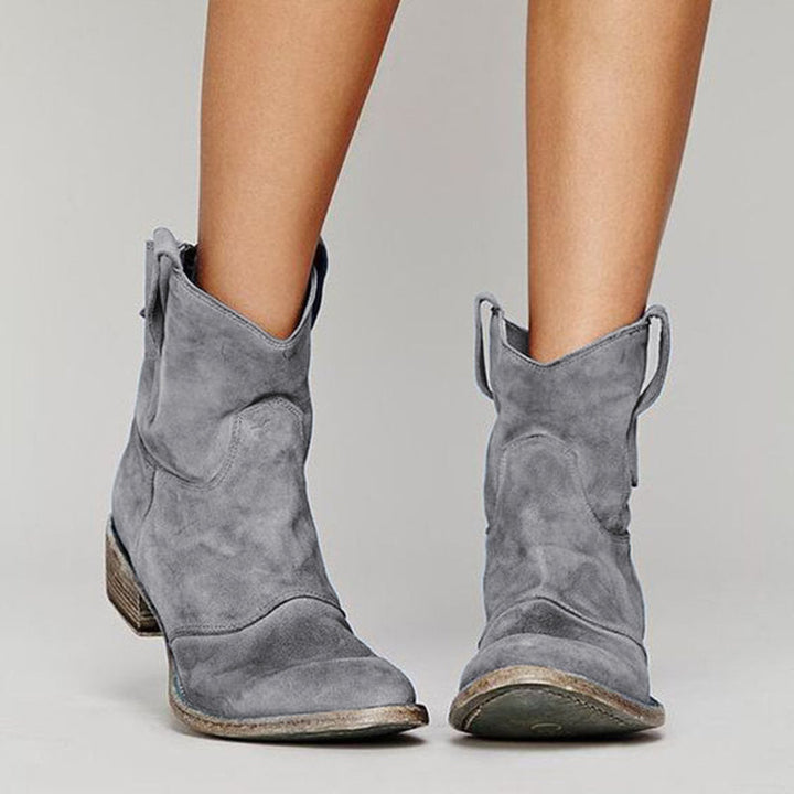 Carlotta - Botines atemporales