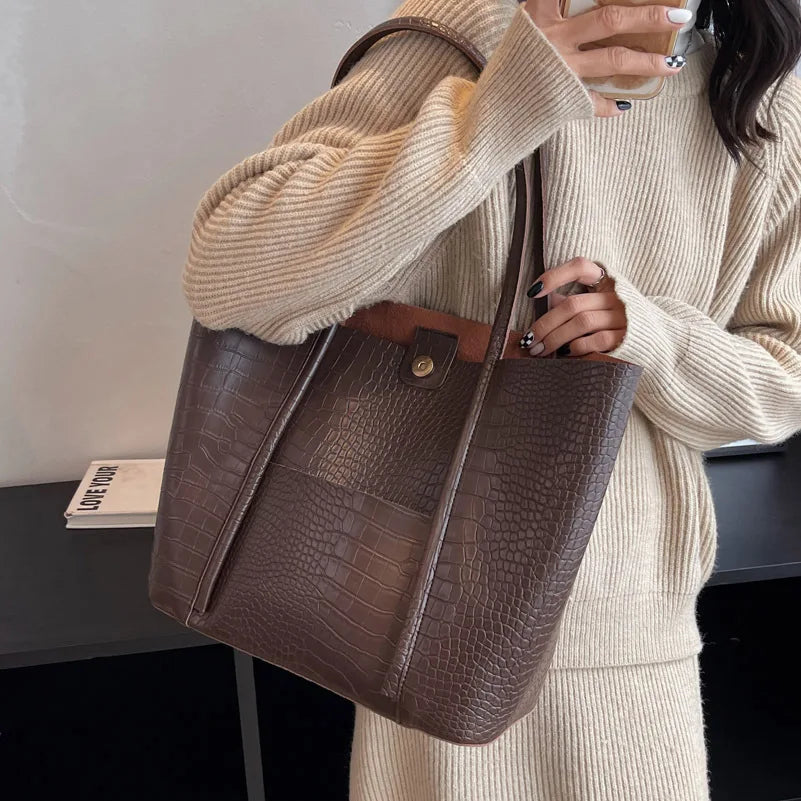 Betina™ - Bolso de hombro de piel de cocodrilo