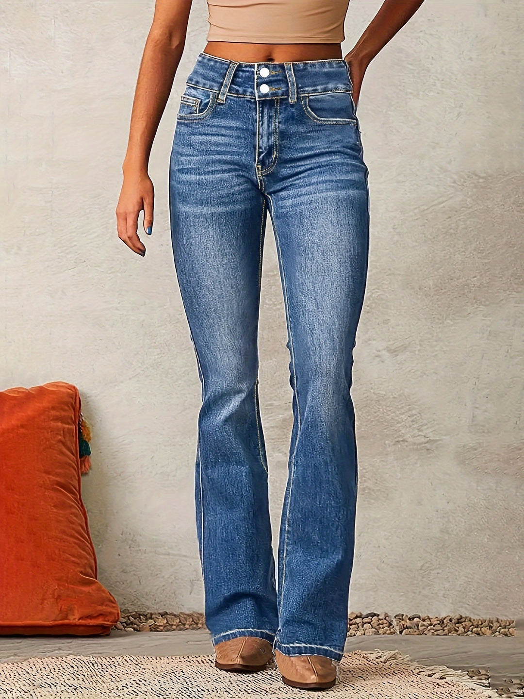 Marylène - Jeans svasati a vita alta di tendenza